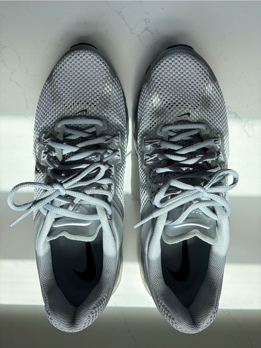 Nike AirMax Light Gray & Silver Mesh Sneakers